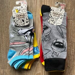 Set of New Ankle & Tube Socks Looney Toons Bugs Bunny